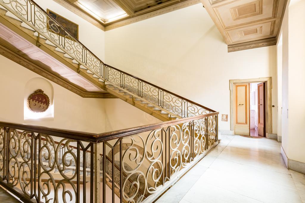 Colosseo Luxury Apartment Roma Dış mekan fotoğraf